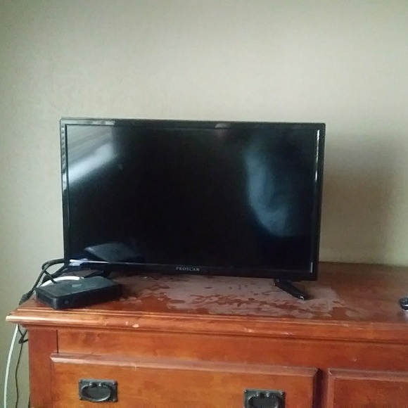 Home - Picture 2 of 8